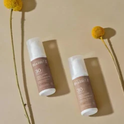 Laboratoires de Biarritz Tinted Sun Cream Sävytetty Aurinkovoide Kasvoille SPF30 Beige 50 ml