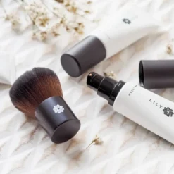 LILY Lolo Super Kabuki Brush meikkisivellin